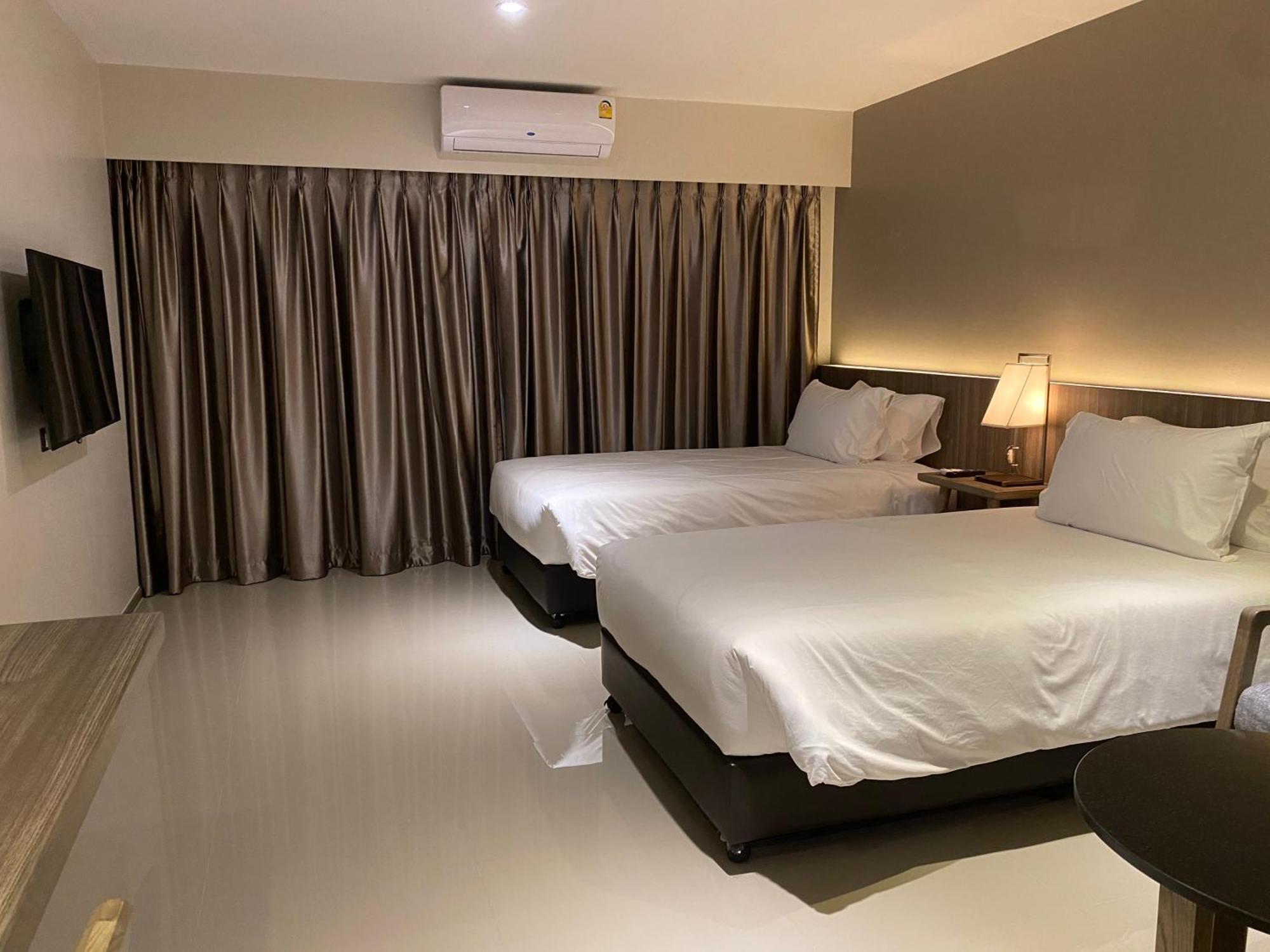 The Madera Lodge Pattaya Praia de Jomtien Exterior foto